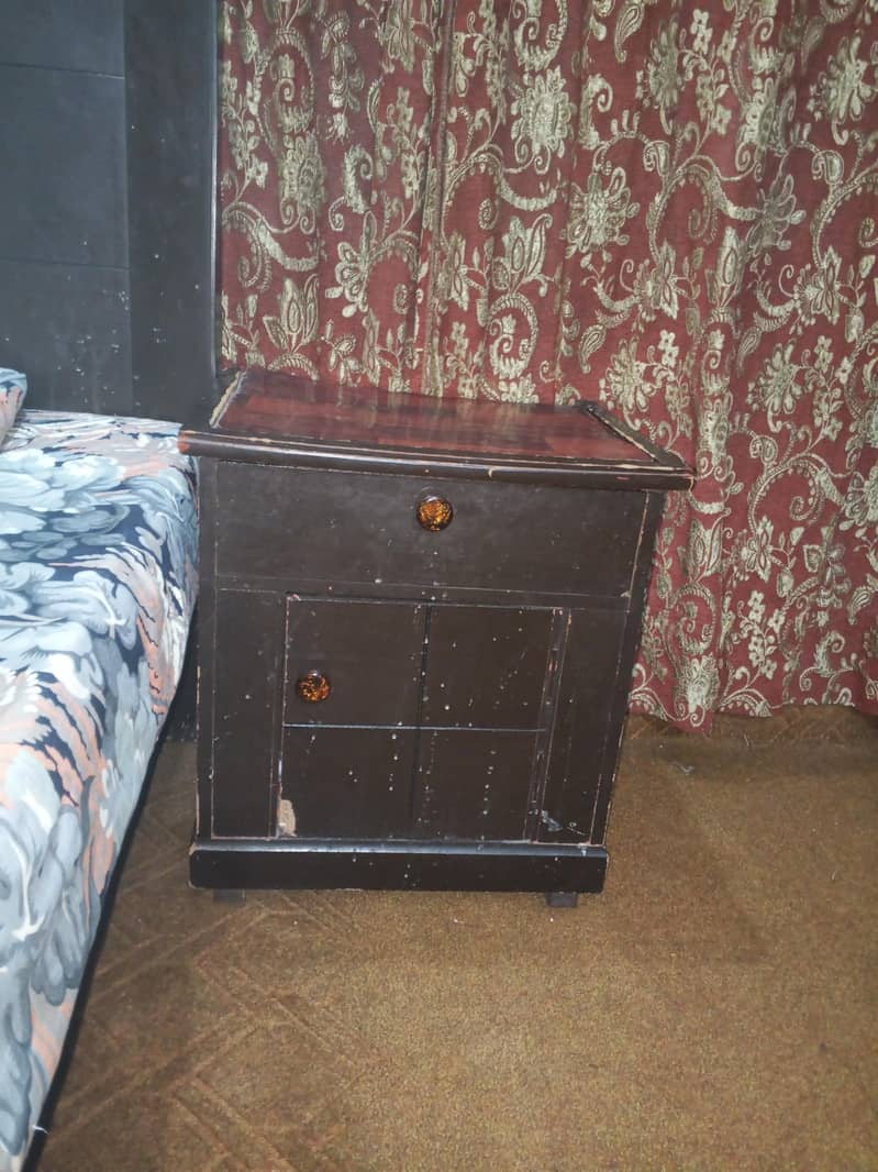king size bed 3