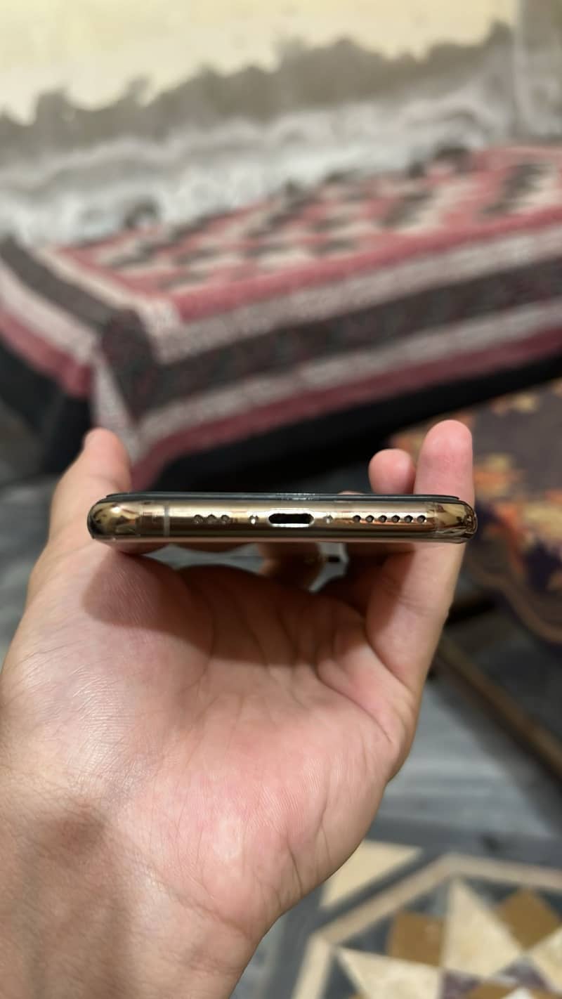 Iphone xs 1
