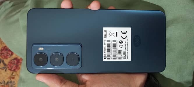 itel city 100 8 /128