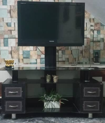 LCD TABLE