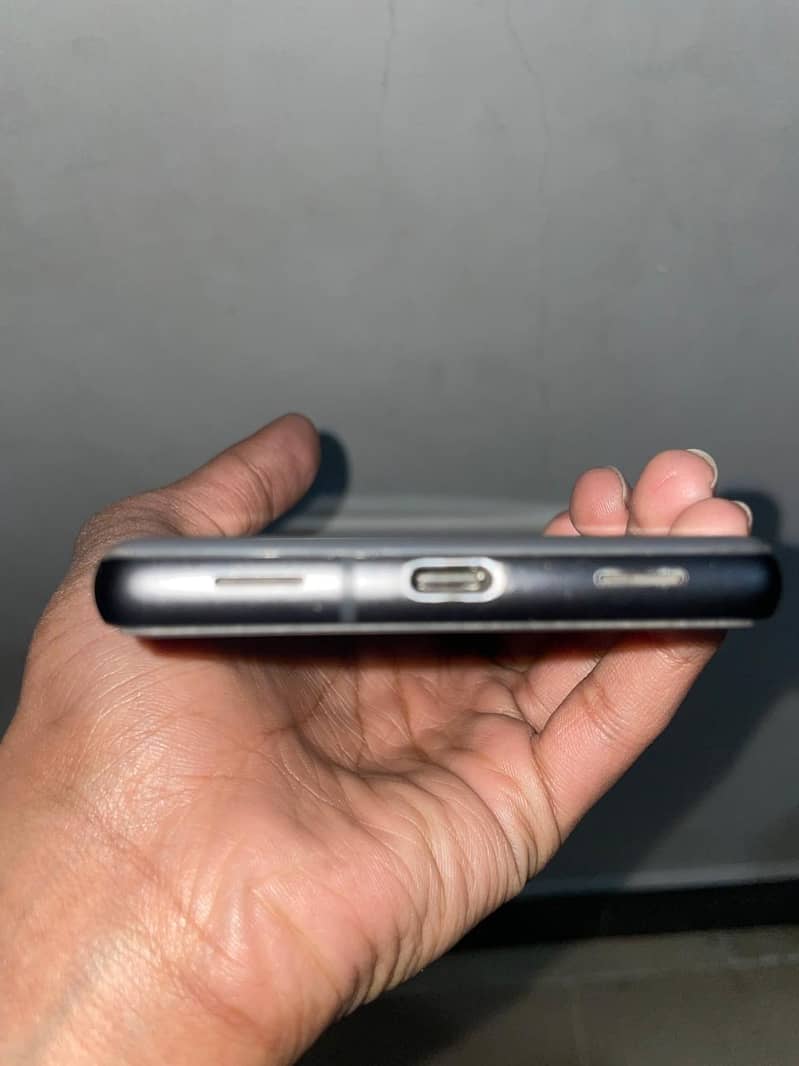 Google Pixel 7a 3