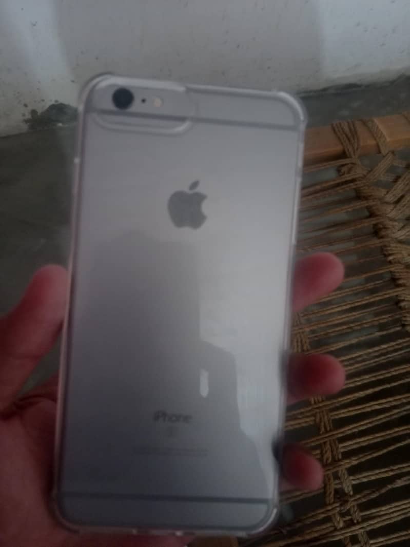 Apple iPhone 6S Plus 1