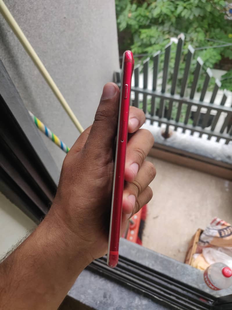 Apple iPhone 7 Plus 1