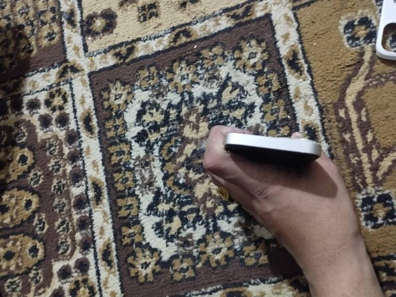 Apple iPhone 13 mini 2