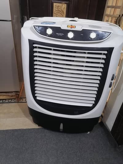 super Asia Room cooler in 10/10 condition