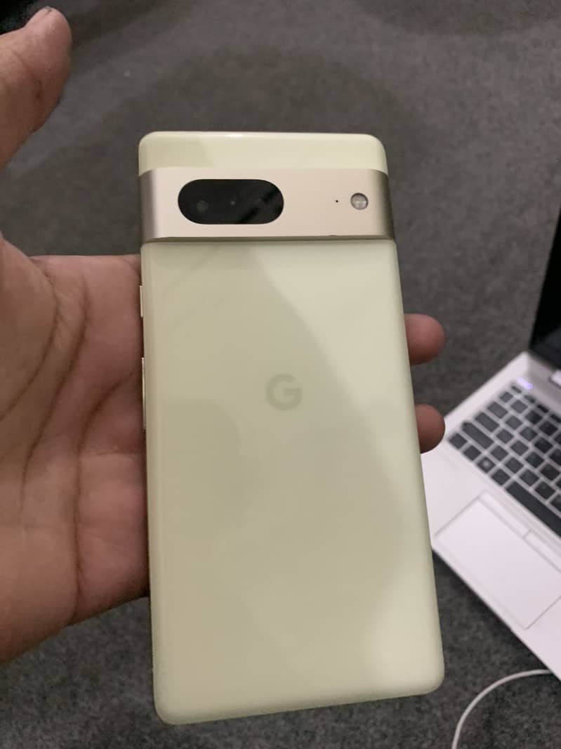 Google Pixel 7 0