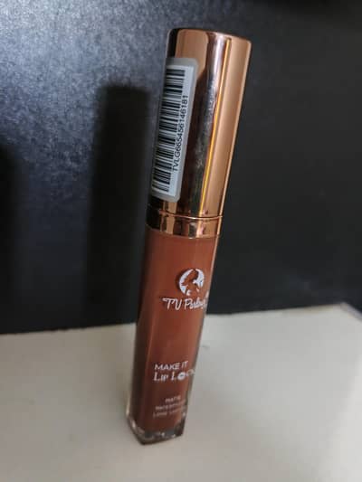Nail polish and lipgloss