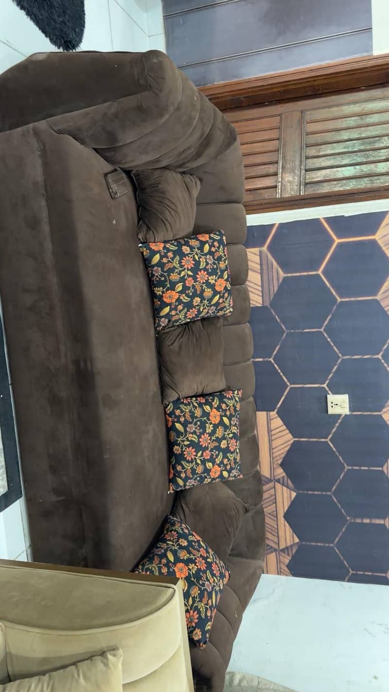 sofa set with table 4