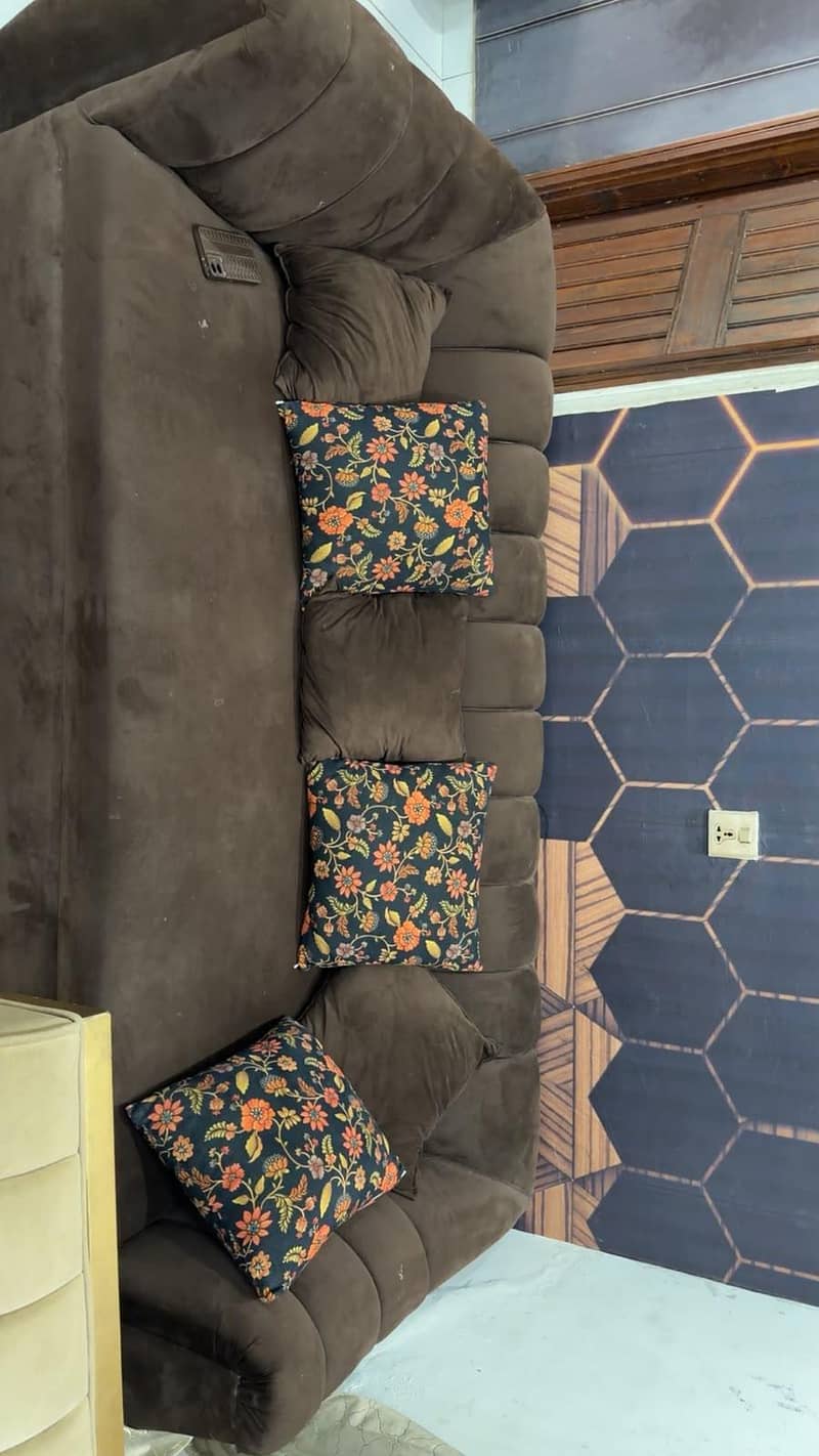 sofa set with table 7