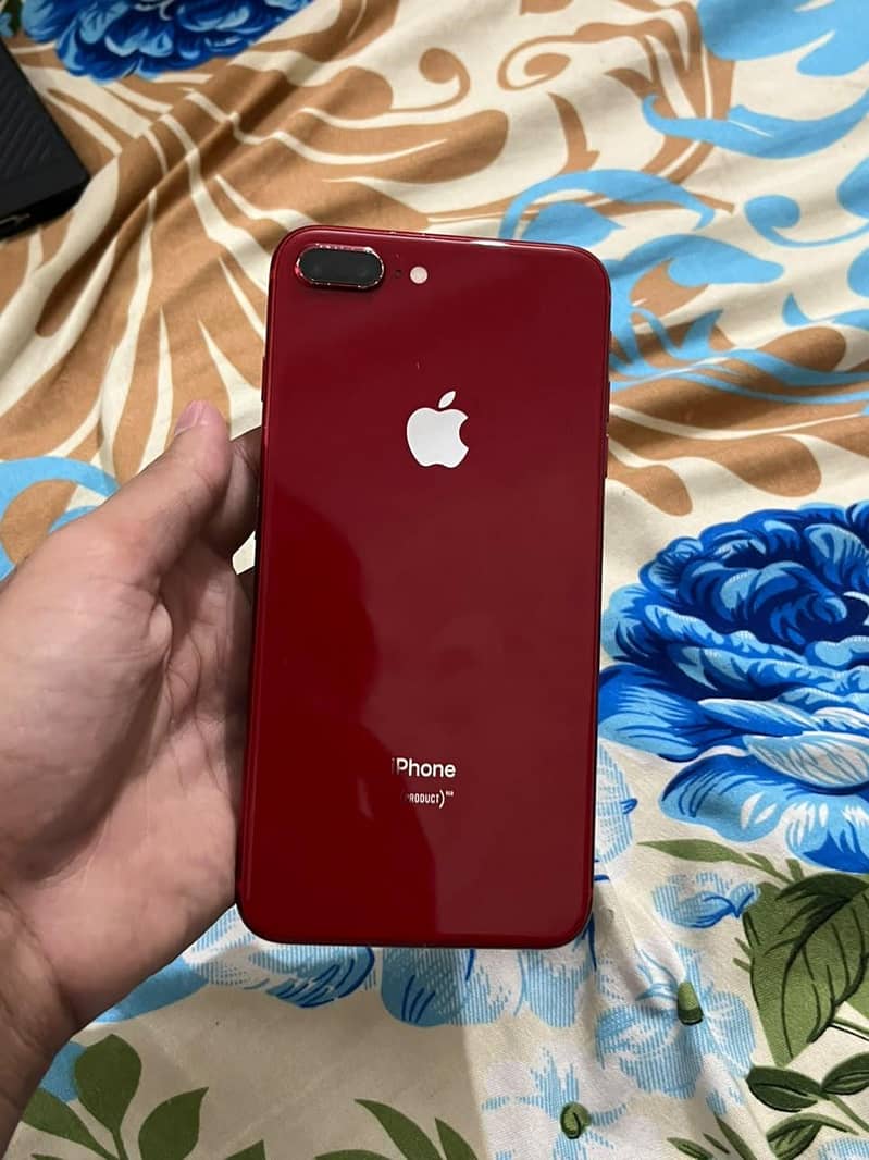 Apple iPhone 8 Plus 7
