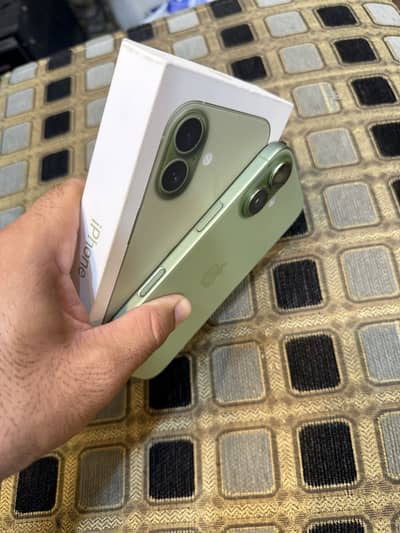 Apple iPhone 17