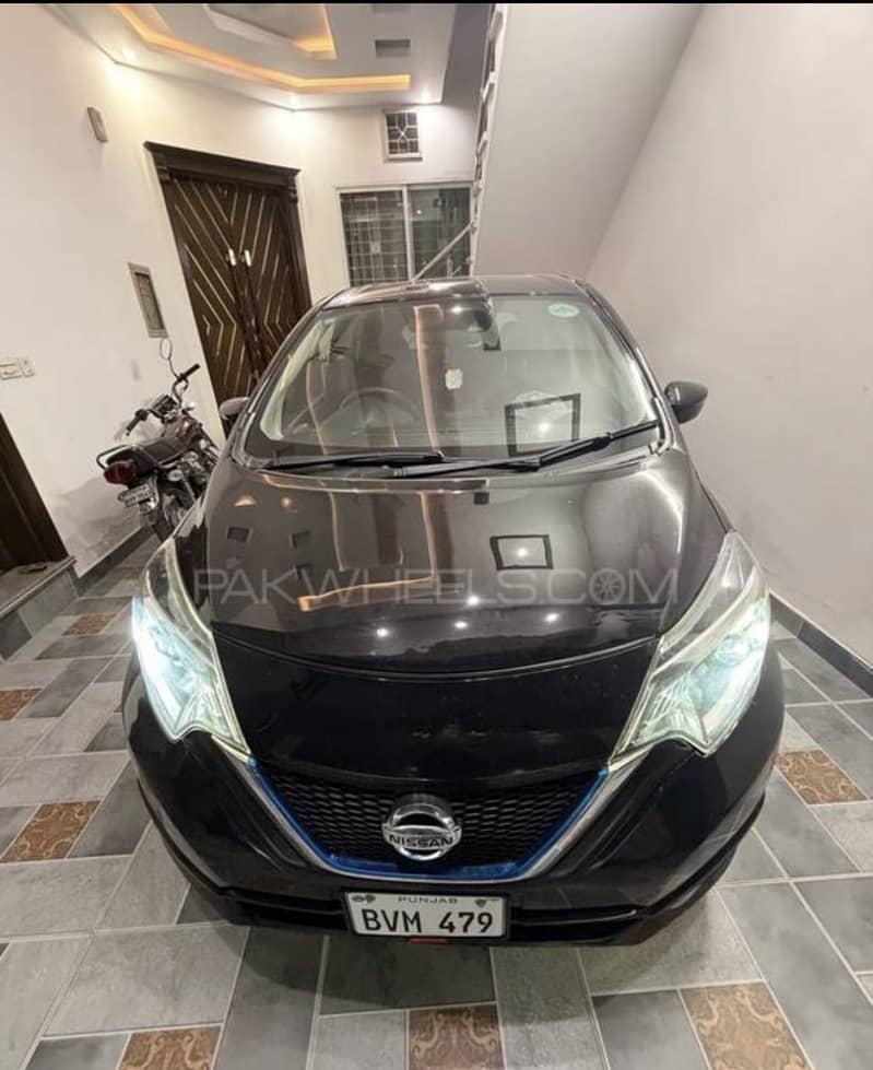 Nissan Note E Power 2017 0