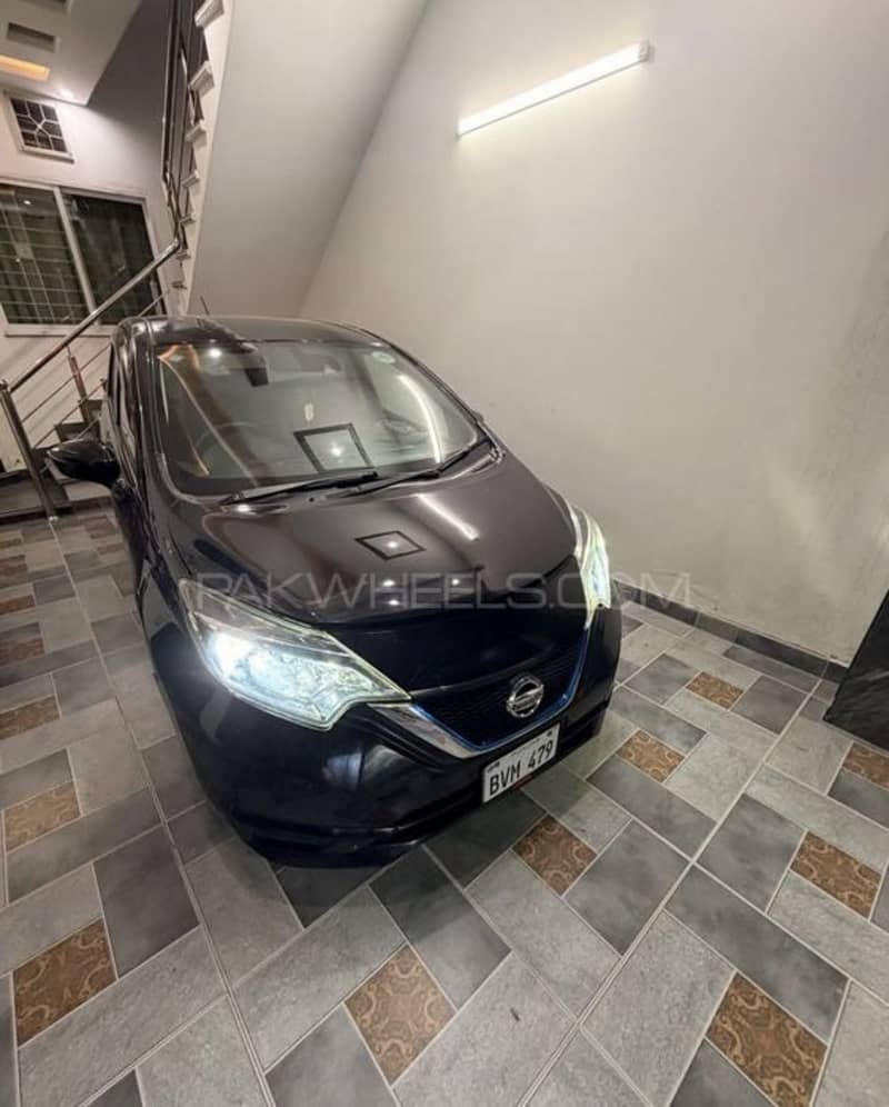 Nissan Note E Power 2017 1