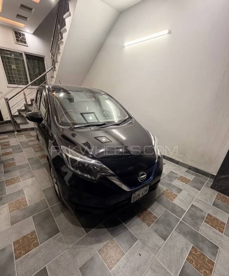 Nissan Note E Power 2017 3