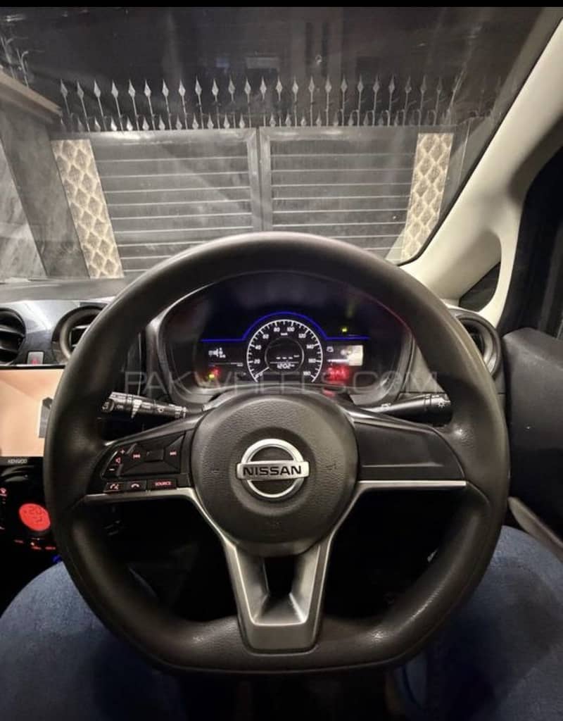 Nissan Note E Power 2017 9