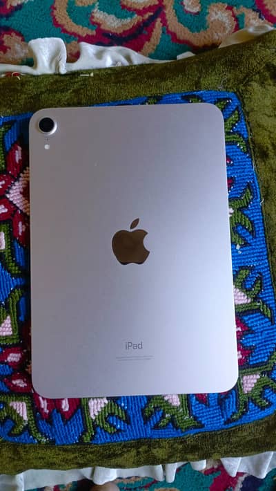 iPad mini 6 (64 GB storage)