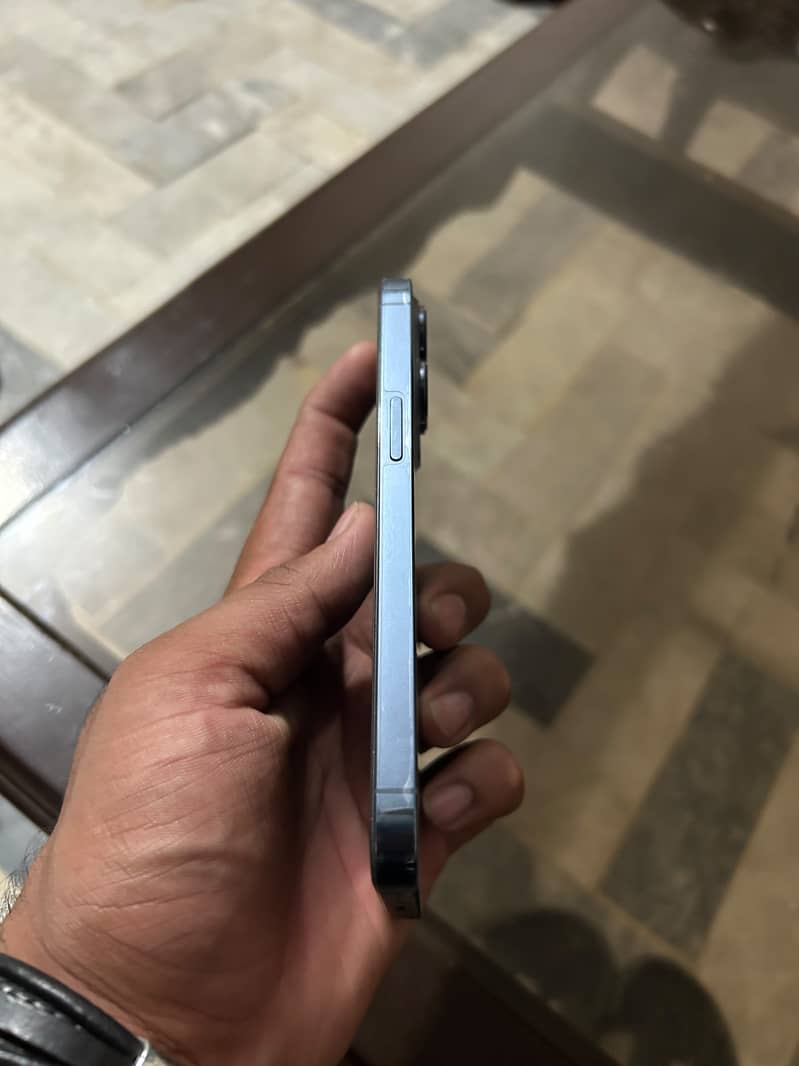 iPhone 13pro FU 0