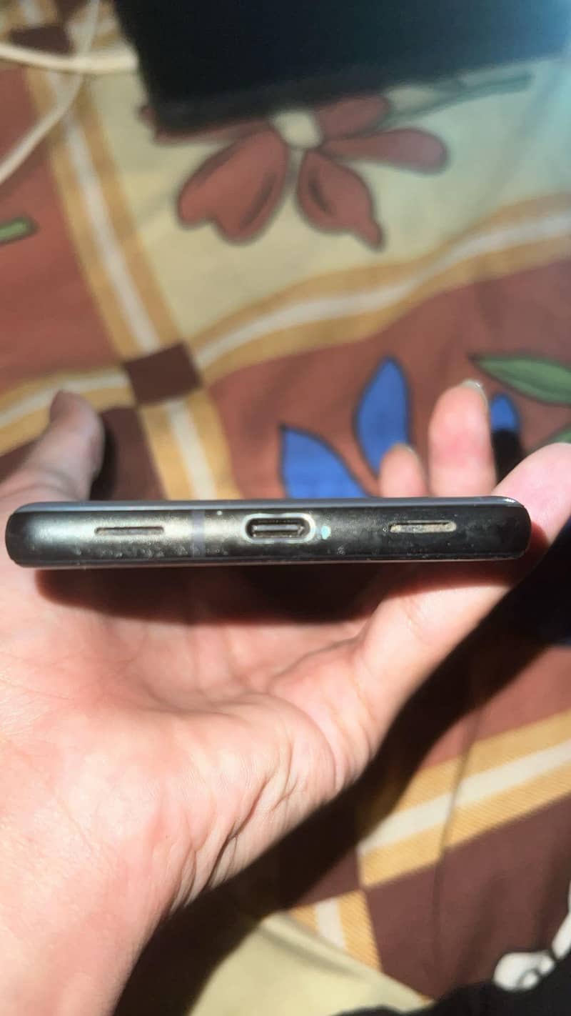 Google Pixel 6a 1