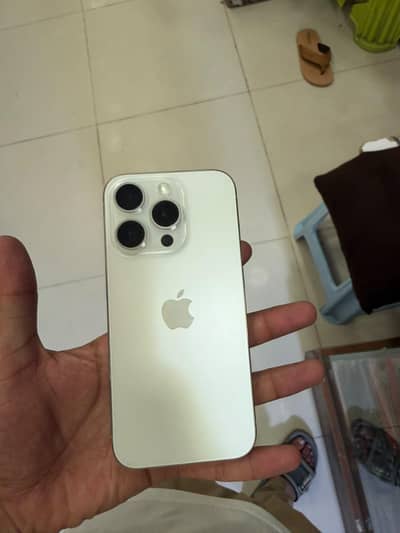 Apple iPhone 15 Pro