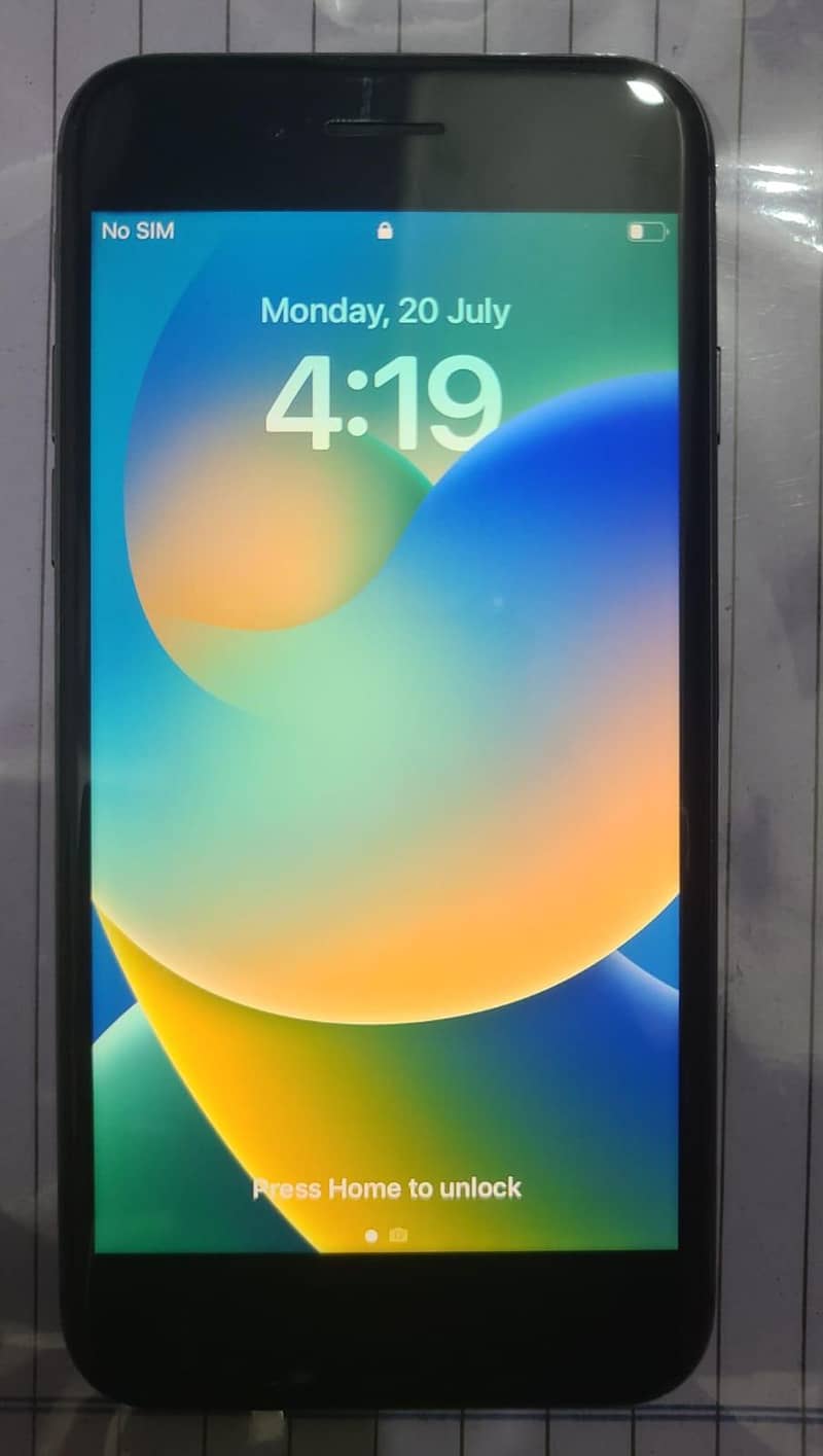 Apple iPhone 8 0