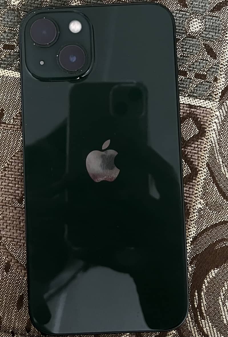 Apple iPhone 13 0