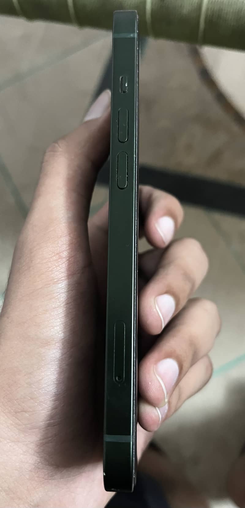 Apple iPhone 13 3