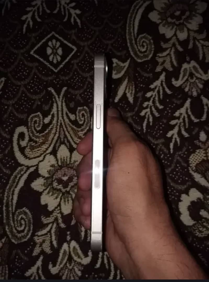 IPHONE 13 JV 1