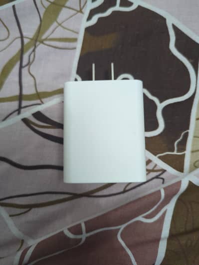 google pixel charger 30 watt new. 4 days used.
