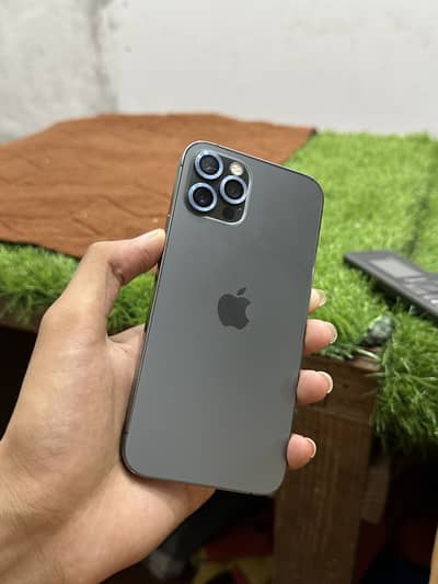 Apple iPhone 12 Pro