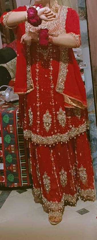Red bridal lehnga choli 3piece heavy embroiderd braat dress