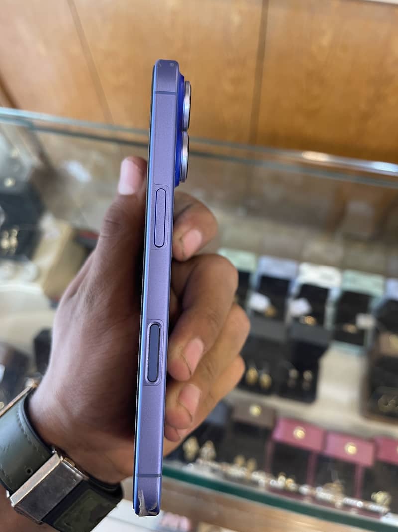 Iphone 16 3