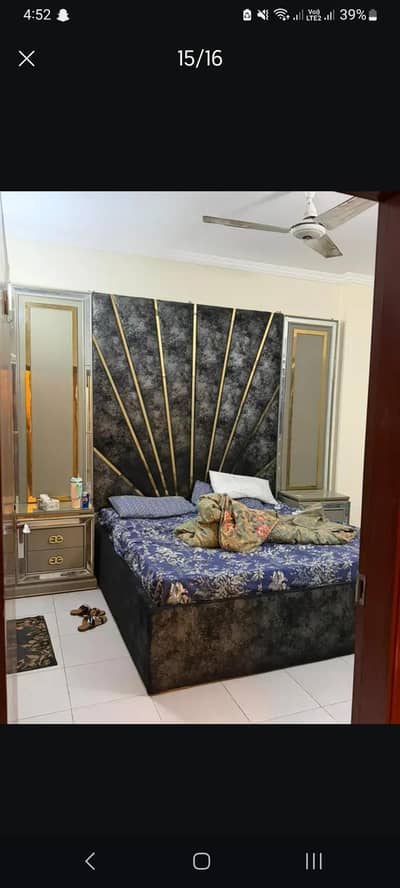 dounle bed for sale wirh dressing table