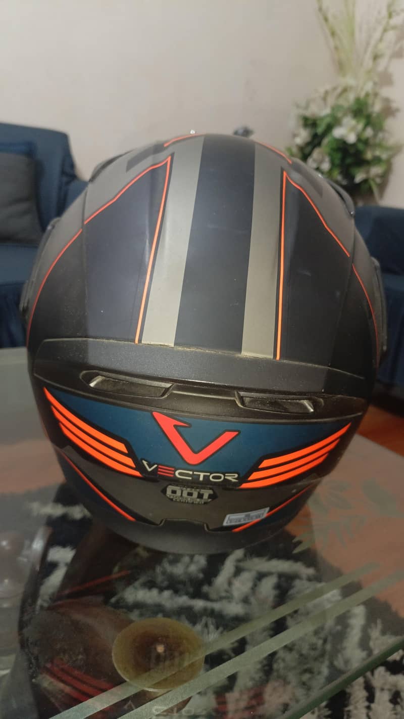 vector Helmet 10/10 1
