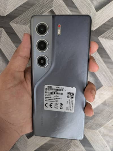 Tecno CAMON 40 Pro