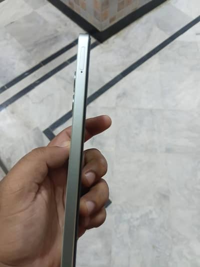 Realme Note 60