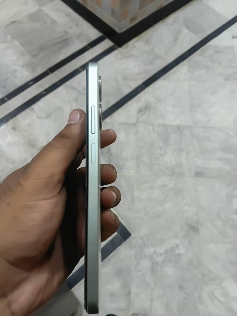 Realme Note 60 1