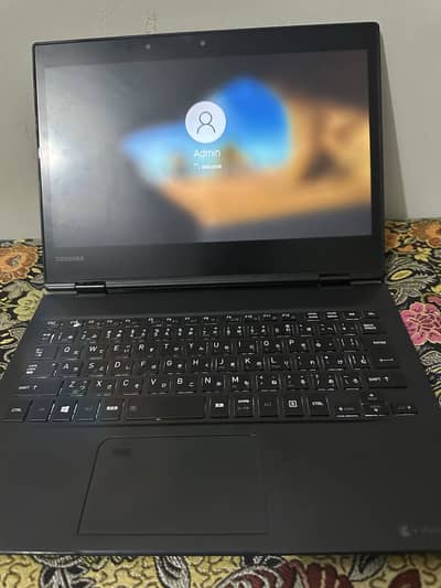 Toshiba Dynabook VC72/J (2-in-1 Convertible Laptop)