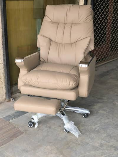 Luxury Executive Office Chair | Reclining
