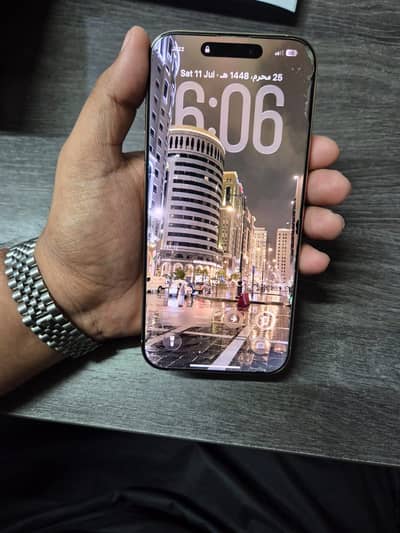 Apple iPhone 16 Pro Max