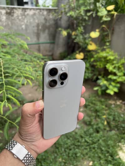 Apple iPhone 15 Pro Max jv