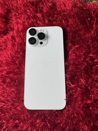 Apple iPhone 16 Pro Max