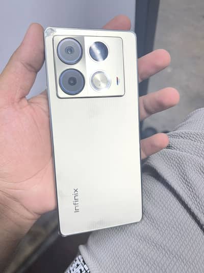Infinix note 40