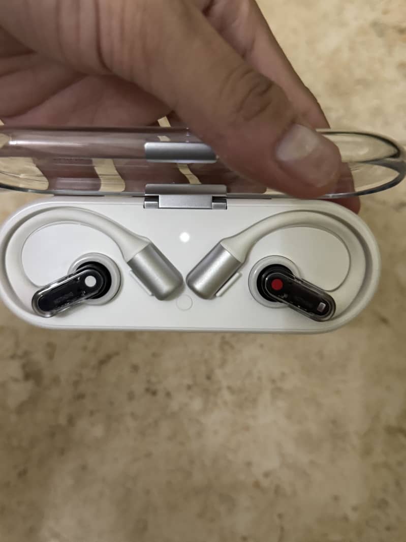 Nothing earbuds 1