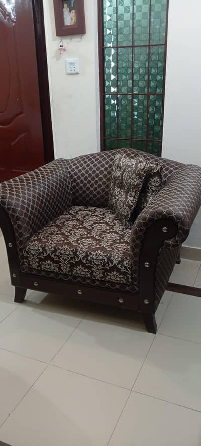 Sofa Set With Setty