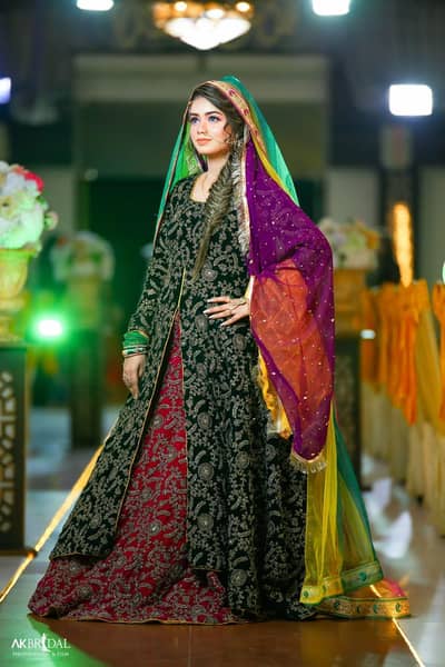 Bridal Suit (Pre Loved]