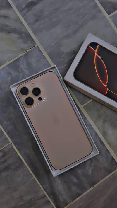 Apple iPhone 16 Pro Max