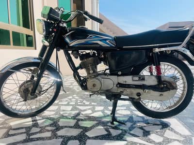 Selling Honda 125