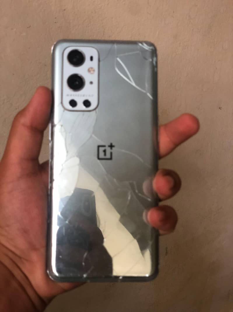 One Plus 9 Pro 1