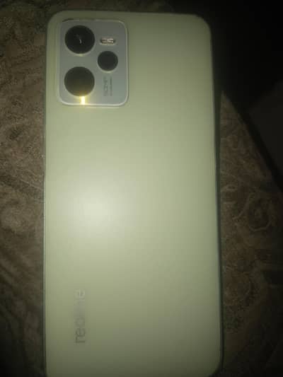 Realme C35