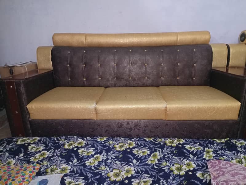 Sofa Set 0